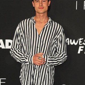 Kian Lawley at arrivals for BEFORE I FALL Premiere, Directors Guild of America (DGA) Theater, Los Angeles, CA March 1, 2017. Photo By: Dee Cercone/Everett Collection