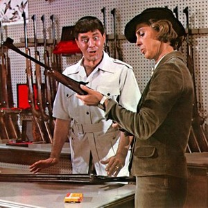 WHO'S MINDING THE STORE?, Jerry Lewis, Nancy Kulp, 1963.