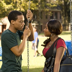 (L-R) Bow Wow as Kevin and Naturi Naughton as Stacie in "Lottery Ticket."