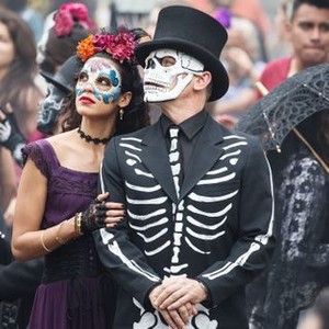 SPECTRE, from left: Stephanie Sigman, Daniel Craig, Day of the Dead, Mexico City, Mexico, 2015. ph: Jonathan Olley/©Columbia Pictures