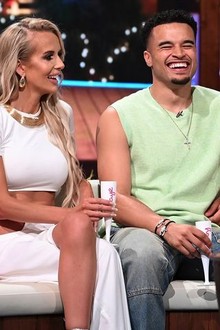 Love island aftersun new arrivals watch online season 5