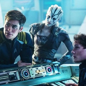 STAR TREK BEYOND, from left: Chris Pine as Captain James T. Kirk, Sofia Boutella, Anton Yelchin, as Chekov, 2016. ph: Kimberley French/© Paramount Pictures