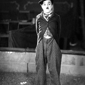 Charlie Chaplin stars as a tramp who falls in love with a circus owner's acrobatic daughter.