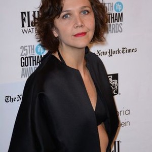 Maggie Gyllenhaal at arrivals for 25th Gotham Independent Film Awards, Cipriani Wall Street, New York, NY November 30, 2015. Photo By: Derek Storm/Everett Collection