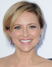 Christine Lakin