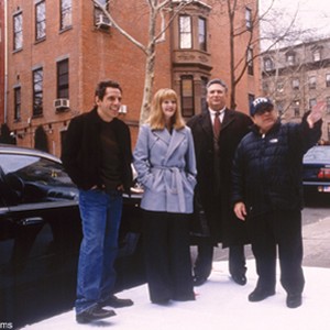 (From l to r) Ben Stiller, Drew Barrymore, Harvey Fierstein, and Danny DeVito on the set of DUPLEX. photo 3