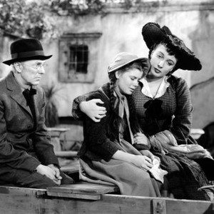 RANGERS OF FORTUNE, Betty Brewer, Patricia Morison, 1940