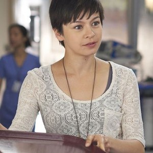 Julia Taylor Ross as Maggie Lin