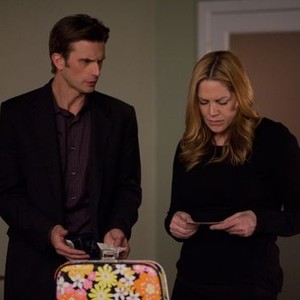 In Plain Sight, Frederick Weller (L), Mary McCormack (R), 'All's Well That Ends', Season 5, Ep. #8, 05/04/2012, ©USA