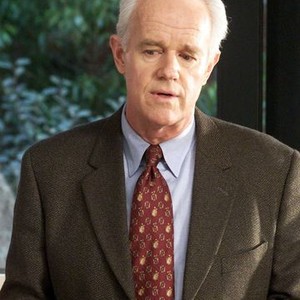 Mike Farrell as Dr. Jim Hansen