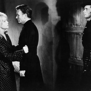 THE SINGER NOT THE SONG, Mylene Demongeot, John Mills, Dirk Bogarde, 1961