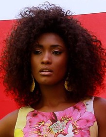 Érika Januza