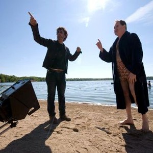 A SERIOUS MAN, from left: co-director Joel Coen, Richard Kind, on set, 2009. ph: Wilson Webb/©Focus Features