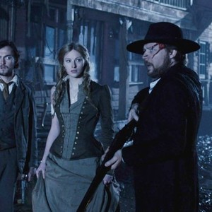 BLOOD MOON, from left: George Blagden, Amber Jean Rowan, Shaun Dooley, Jack Fox, 2014. © Uncork'd Entertainment