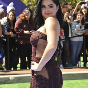 Ariel Winter at arrivals for SMURFS: THE LOST VILLAGE Premiere, Arclight Theaters, Culver City, CA April 1, 2017. Photo By: Elizabeth Goodenough/Everett Collection