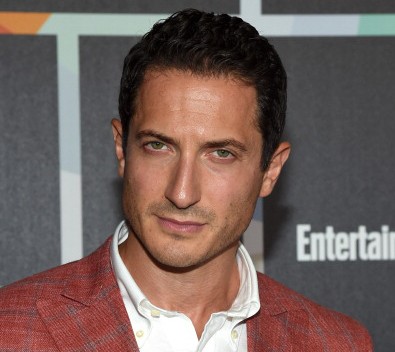 Sasha Roiz - Rotten Tomatoes