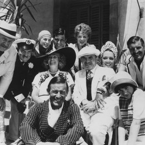 EVIL UNDER THE SUN, (rear) Peter Ustinov, Colin Blakely, Jane Birkin, Nicholas Clay, Maggie Smith, Diana Rigg, Denis Quilley, (center) Sylvia Miles, James Mason, Emily Hone, (front) Roddy McDowall, 1982, (c) Universal