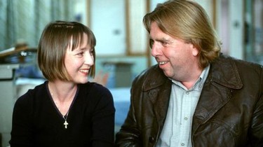 All or Nothing | Rotten Tomatoes