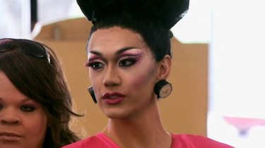 Rupaul's drag race season 3 episode 2 hotsell