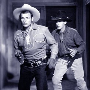 Stagecoach Outlaws (1945) photo 1