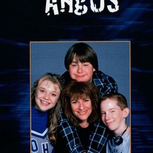 Angus (1995) photo 11