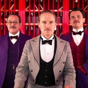 THE GRAND BUDAPEST HOTEL, from left: Tom Wilkinson, Owen Wilson, Florian Lukas, 2014. ph: Martin Scali/TM and Copyright ©Fox Searchlight Pictures