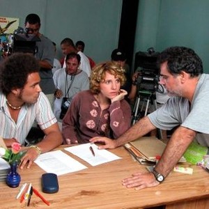 HABANA BLUES, Alberto Yoel, Yailene Sierra, director Benito Zambrano on set, 2005, (c) Warner Brothers