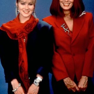 DON'T TELL MOM THE BABYSITTER'S DEAD, Christina Applegate, Joanna Cassidy, 1991. ©Warner Bros.