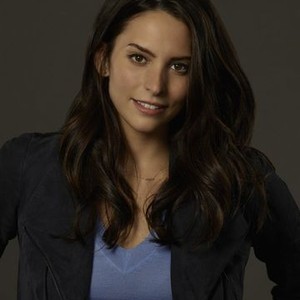 Genesis Rodriguez as Jane Walker