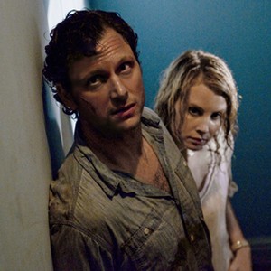 Tony Goldwyn as Dr. John Collingwood and Monica Potter as Emma Collingwood in "The Last House on the Left."
