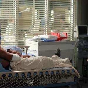 Grey's Anatomy, Jesse Williams (L), Sarah Drew (R), 'Seal Our Fate', Season 10, Ep. #1, 09/26/2013, ©ABC