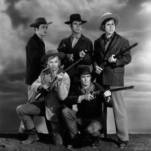 SHENANDOAH, (clockwise from lower left), Tim McIntire, Patrick Wayne, Charles Robertson, Jim McMullan, Glenn Corbett, 1965