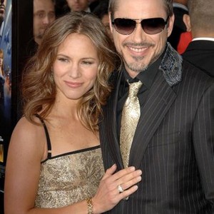 Robert Downey Jr., Susan Downey at arrivals for Premiere IRONMAN, Grauman's Chinese Theatre, Los Angeles, CA, April 30, 2008. Photo by: David Longendyke/Everett Collection