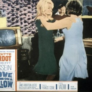 LOVE ON A PILLOW, (aka LE REPOS DU GUERRIER), Brigitte Bardot, James Robertson-Justice, 1962