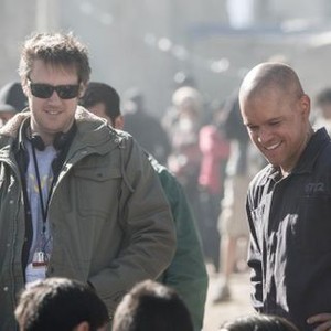 ELYSIUM, from left: director Neill Blomkamp, Matt Damon, on location in Mexico City, ph: Stephanie Blomkamp/©Sony Pictures