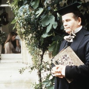 DREAMCHILD, Ian Holm as Lewis Carroll (right), 1985, © Universal