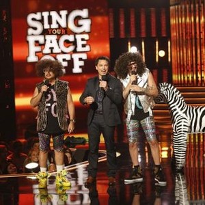 Sing Your Face Off, Jon Lovitz (L), John Barrowman (C), Sebastian Bach (R), 05/31/2014, ©ABC