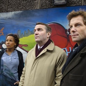 Law &amp; Order: UK, Bradley Walsh, 'Fault Lines', Season 3, Ep. #13, 11/09/2011, ©BBCAMERICA