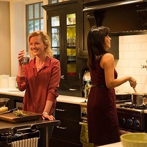 (L-R) Gretchen Mol as Sarah and Gloria Reuben as Meredith in "Anesthesia." photo 19