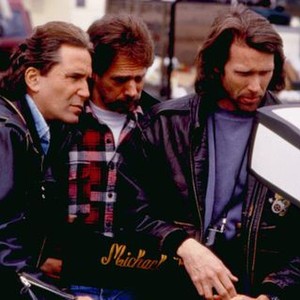 BAD BOYS, producer Don Simpson, producer Jerry Bruckheimer, director Michael Bay, on set, 1995. (c)Columbia Pictures