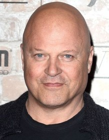 Michael Chiklis
