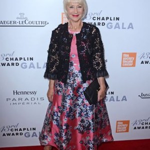 Helen Mirren at arrivals for Film Society of Lincoln Center's 43rd Annual Chaplin Award Gala, Alice Tully Hall at Lincoln Center, New York, NY April 25, 2016. Photo By: Derek Storm/Everett Collection