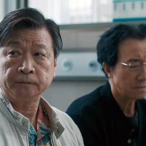 THE FAREWELL, FROM LEFT: TZI MA, JIANG YONGBO, 2019. © A24