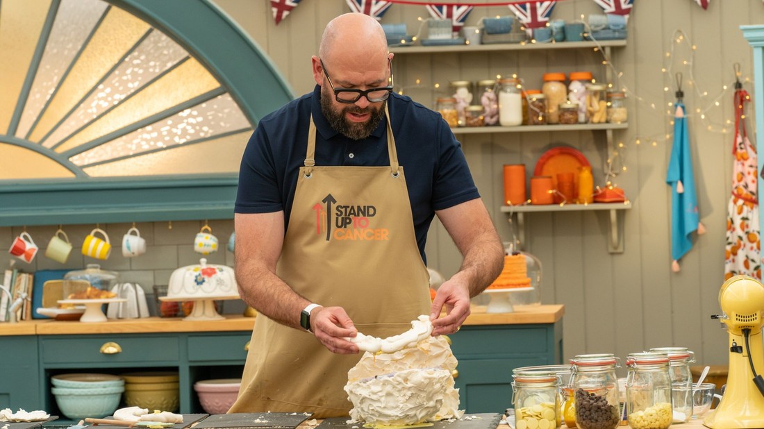 The great celebrity bake off for on sale su2c watch online