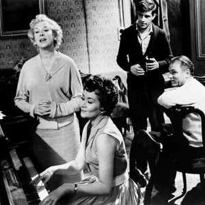 THE ENTERTAINER, Brenda De Banzie, Joan Plowright, Alan Bates,Laurence Olivier, 1960