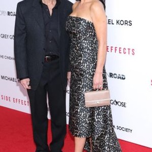 Michael Douglas, Catherine Zeta-Jones at arrivals for SIDE EFFECTS Special Screening by The Film Society of Lincoln Center, Walter Reade Theater, New York, NY January 30, 2013. Photo By: Andres Otero/Everett Collection