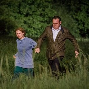 Prey, MyAnna Buring (L), Philip Glenister (R), 'Episode 104', Season 1, Ep. #4, 03/17/2016, ©BBC