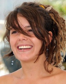 Anapola Mushkadiz