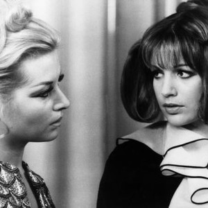 LA MATRIARCA, (aka THE LIBERTINE), from left: Genevieve Martel, Catherine Spaak, 1968