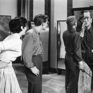 HORRORS OF THE BLACK MUSEUM, (aka CRIME IN THE MUSEUM OF HORRORS), Shirley Anne Field (left), Graham Curnow (right, in mirror), 1959.